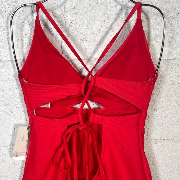 Jessica Simpson Pretty in Pique Twist Front One Piece Swimsuit red Medium - Picture 7 of 10